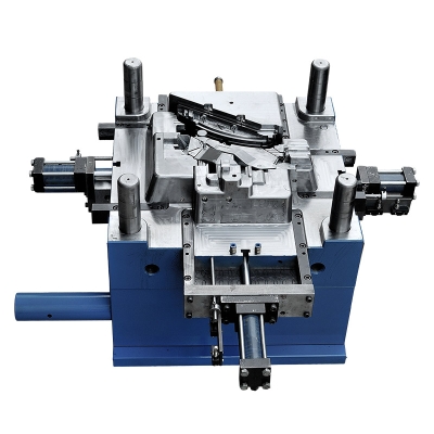 Automobile air conditioning mold